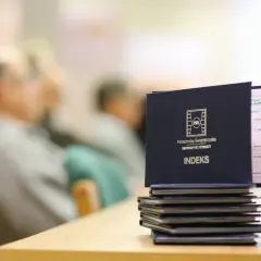 Świętokrzyski uniwersytet trzeciego wieku – programy i możliwości dla seniorów