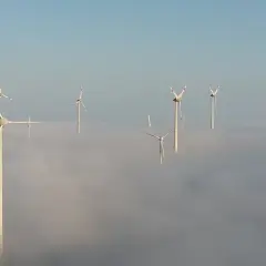 Szkolenia GWO - przewodnik po kursach i szkoleniach wiatrowych